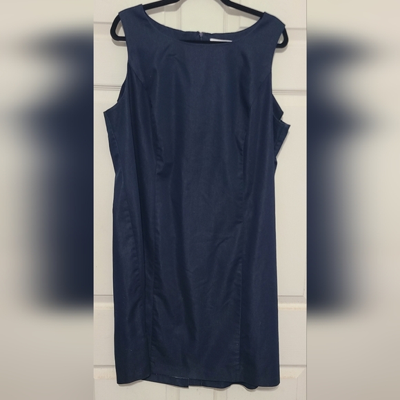 Isabella Elegant Navy Women's Suit Size 18W - Picture 4 of 6